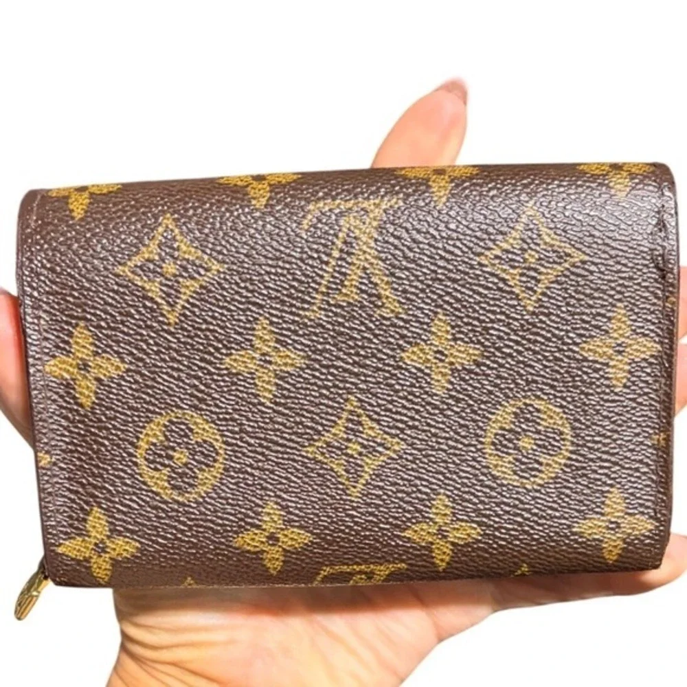 Louis Vuitton Monogram Canvas Porte Monnaie Billets‎ Tresor Wallet Brown M61730